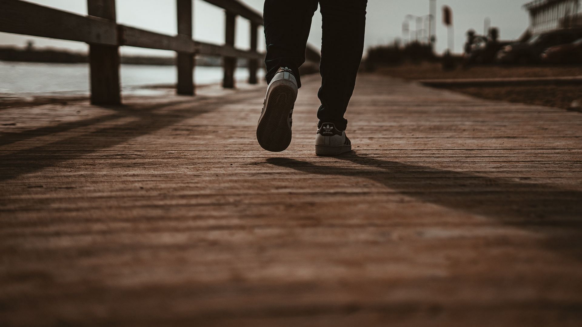 Daily step count (Image via Unsplash/Chris)